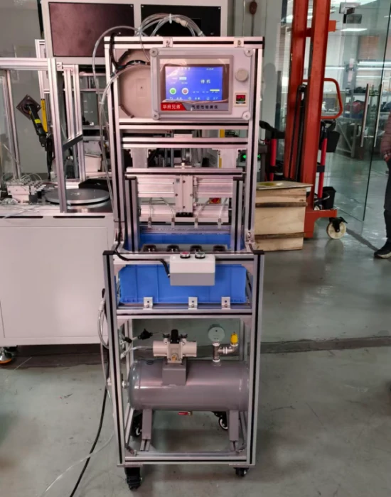 Water immersion leak detection machine for e-cigarette e-liquid tanks