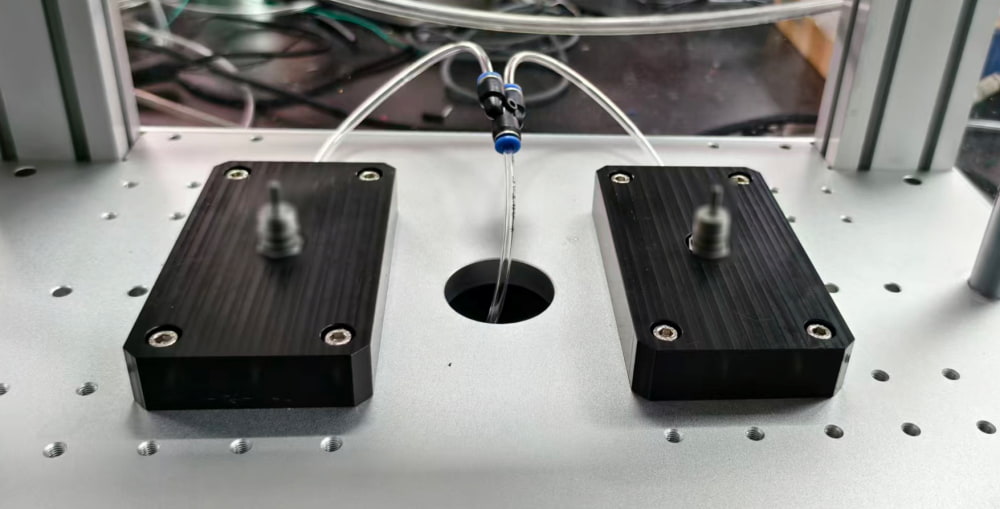 Single-channel dual-station electric kettle sensor setup