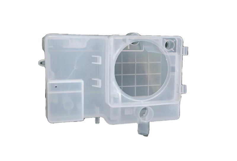 Robot vacuum water tank